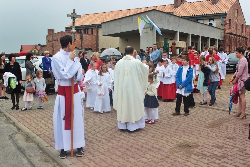 Boże Ciało 2016 w Tychach, w parafii św. o. Pio