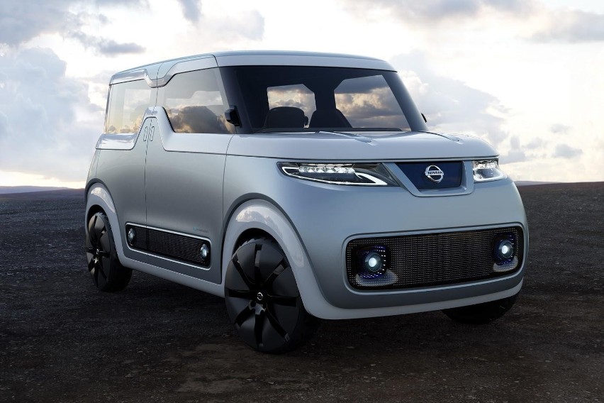 Nissan Teatro Concept to pudełkowaty pojazd o miejskim...