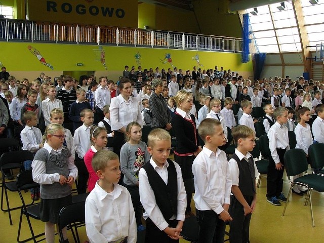 Uroczystości związane z Dniem Papieskim i wizytą biskupa Krzysztofa Wętkowskiego w parafii św. Doroty.