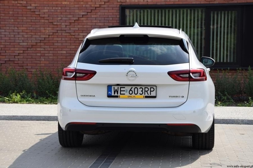 Opel Insignia Sports Tourer 2.0 CDTI AT8 Elite...