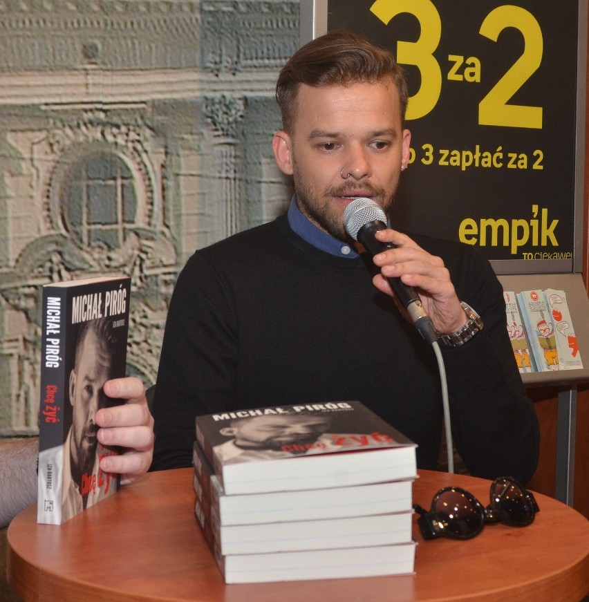 Michał Piróg promował swoją książkę w Manufakturze [ZDJĘCIA]