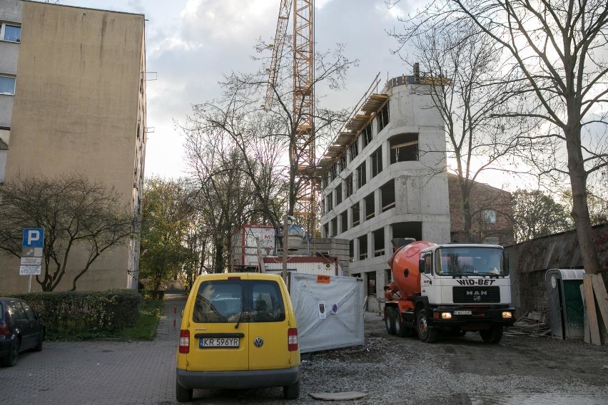 Budynek biurowy powstający przy ulicy Krasickiego