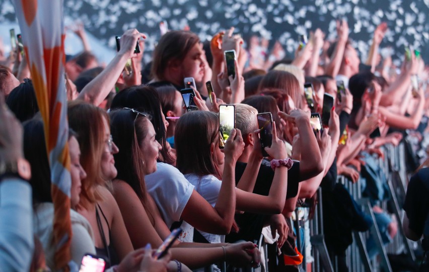 Niesamowity Sobel porwał publiczność na festiwalu Letnie Brzmienia w Rzeszowie [ZDJĘCIA]