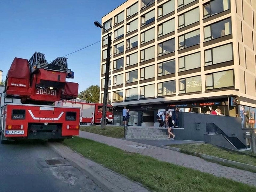 Lublin. Wozy strażackie na Prusa. Wiemy, co było przyczyną