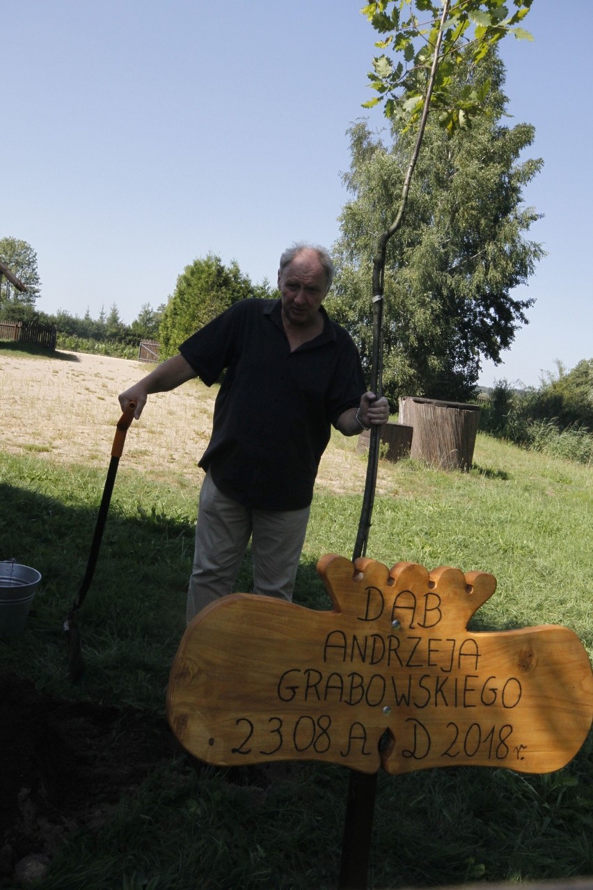 Serial "Blondynka" kręcony na Podlasiu. Dworek Kiermusy stał...