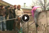 Mur Berliński upadł 25 lat temu (WIDEO)