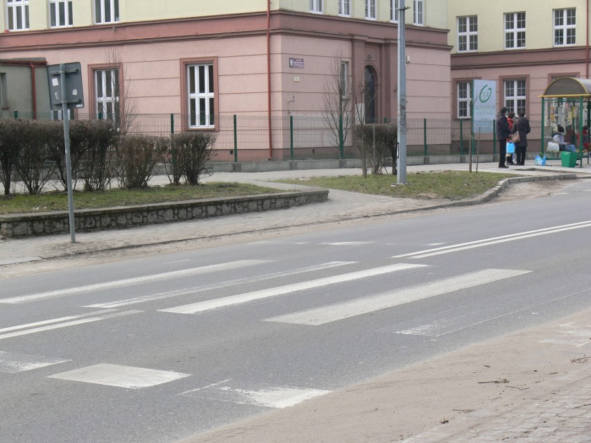 Powiat poprawi bezpieczeństwo na przejściach dla pieszych w Sandomierzu i okolicach. Zostaną doświetlone