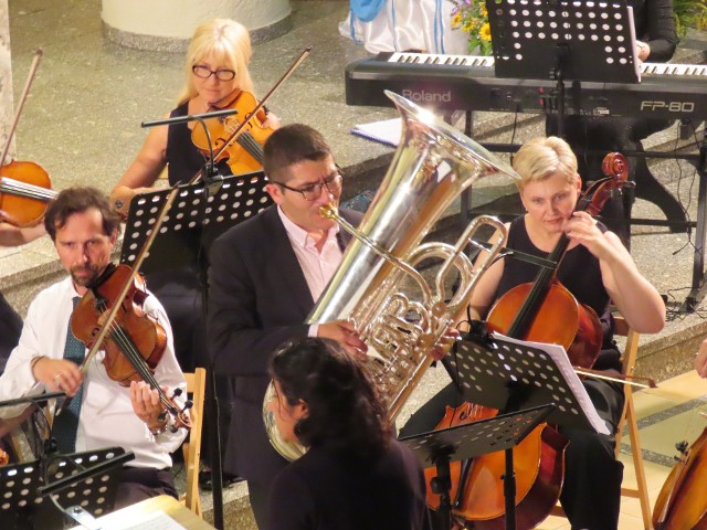 Bardzo brawurowy koncert okraszony bisem zagrał na tubie Vikentios Gionanidis.