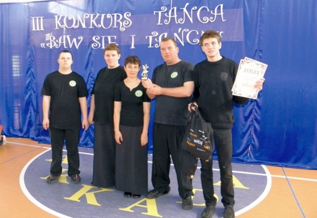 Reprezentacje podopiecznych ośrodków dla niepełnosprawnych intelektualnie rywalizowały w turnieju tanecznym przygotowanym przez bielski Zespół Szkół Specjalnych.