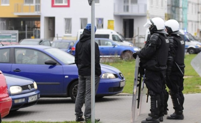 Porządku na obiekcie oraz na trasie Bydgoszcz - Grudziądz pilnowała policja