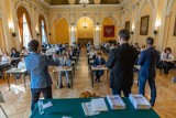 Matura 2024 w Małopolsce dla ponad 24,6 tys. zdających. Ostatnie ułatwienia po pandemii, nowa formuła dla techników