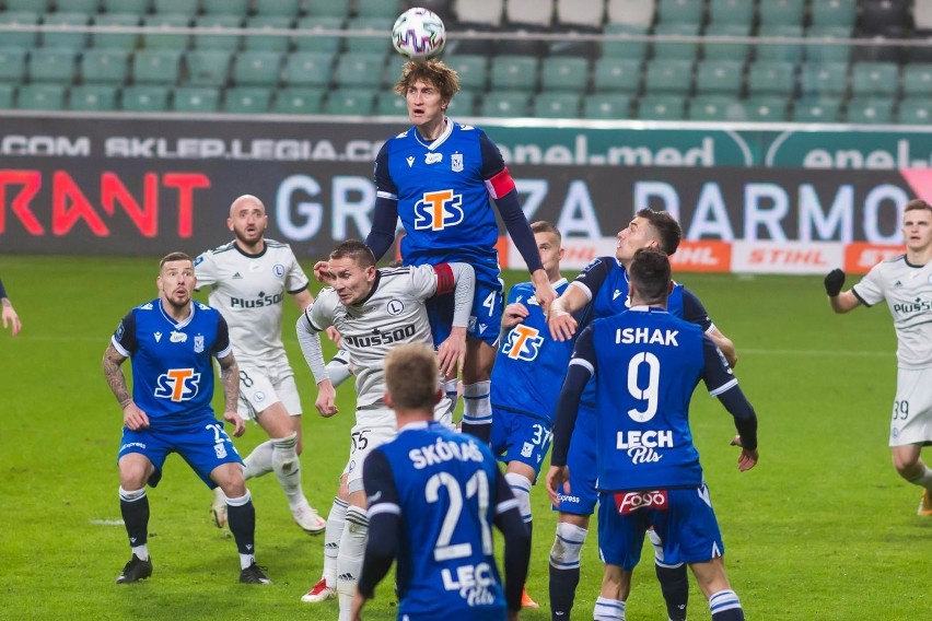 Lech Poznań przegrał na stadionie Legii szósty mecz z rzędu.