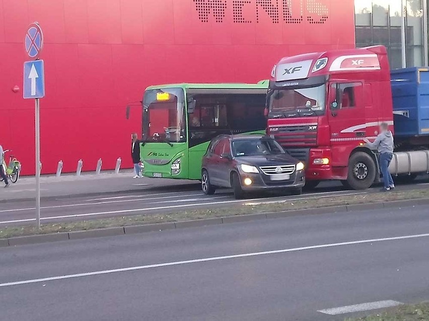 Do zderzenia doszło we wtorek (6 listopada) po godz. 7.00,...