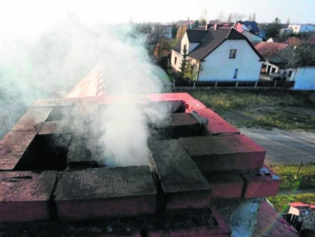 Dzięki dotacjom na wymianę kotłów, takie widoki mają być coraz rzadsze.