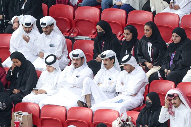 Mieszkańcy Kataru dopingowali na trybunach swoją reprezentację w meczu otwarcia mistrzostw świata 2022 z drużyną Ekwadoru