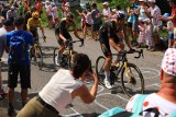Tour de France. Belg van Aert wycofał się z powodów rodzinnych. Bardziej się przyda przy wsparciu żony niż lidera wyścigu z jego teamu 