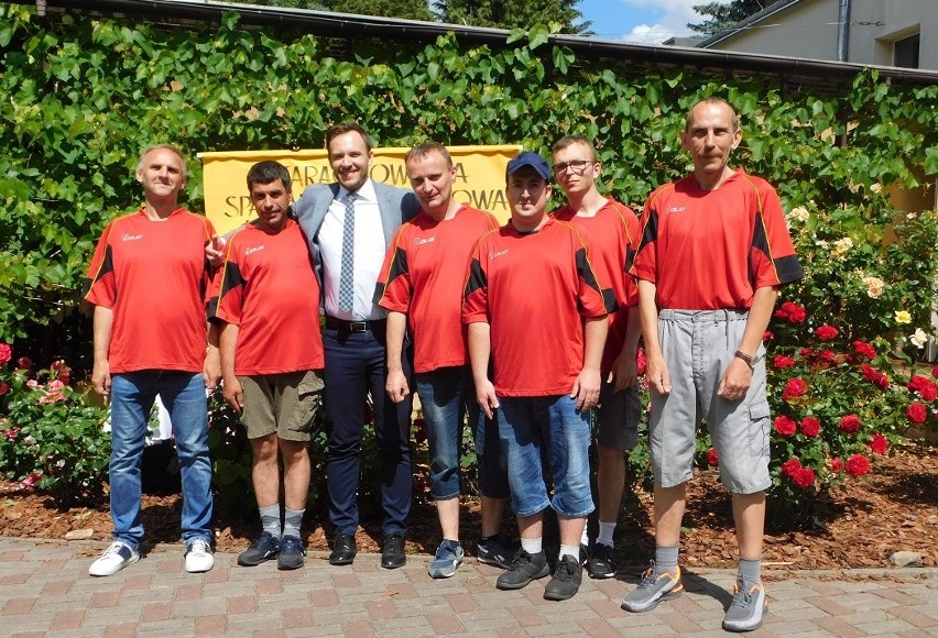 Sportowe sukcesy uczestników Powiatowego Środowiskowego Domu Samopomocy w Stąporkowie