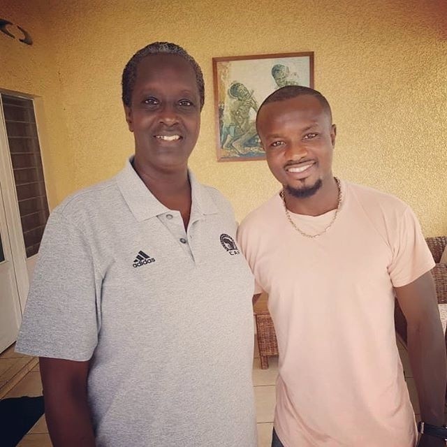 Saidi Ntibazonkiza z mamą