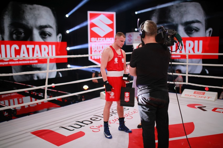 Suzuki Boxing Night VI: Polacy rozgromili Mołdawię 16:0. Zwycięstwa odnieśli Daniel Adamiec i Bartosz Gołębiewski [ZDJĘCIA]