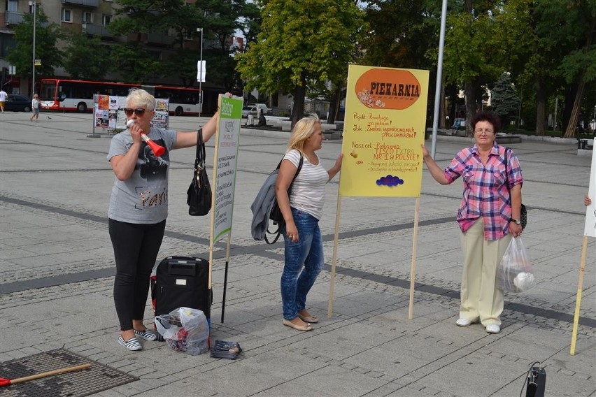 Pikieta pracowników TESCO