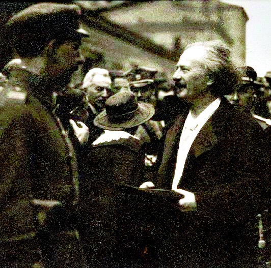 Ignacy Jan Paderewski na placu Wolności