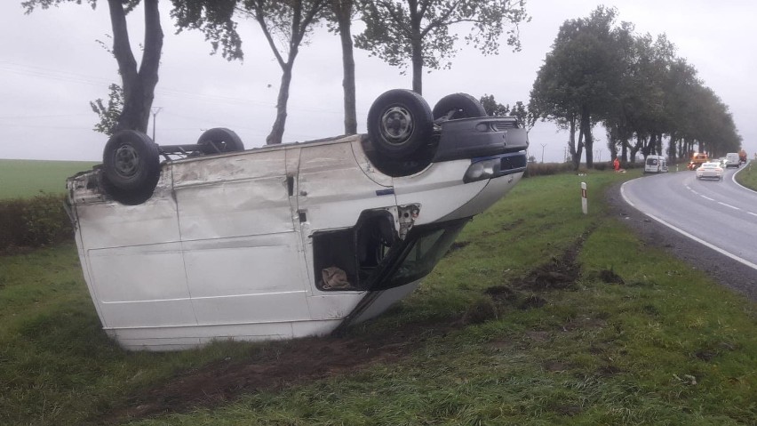 Wypadek na DK11 koło Bonina