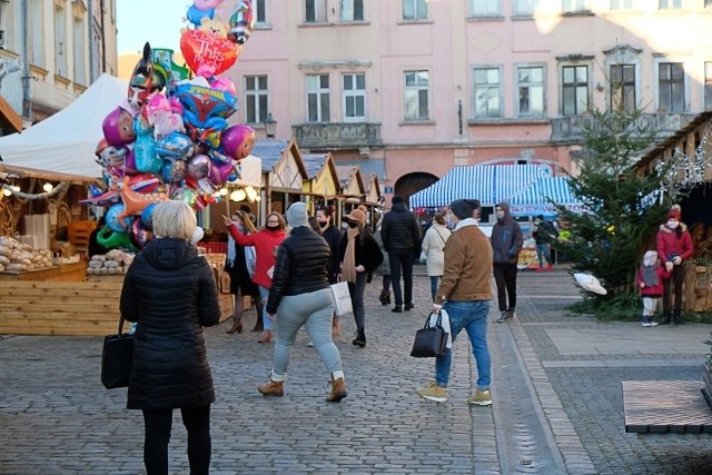 Jarmark Bożonarodzeniowy w Żarach zaplanowano na 16, 17 i 18 grudnia. Miasto już zaprasza wystawców.