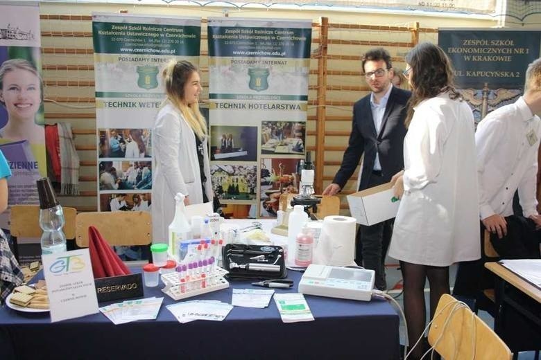 Targów edukacyjnych w Zabierzowie nie będzie. Organizatorzy odwołali je z obawy przed koronawirusem 