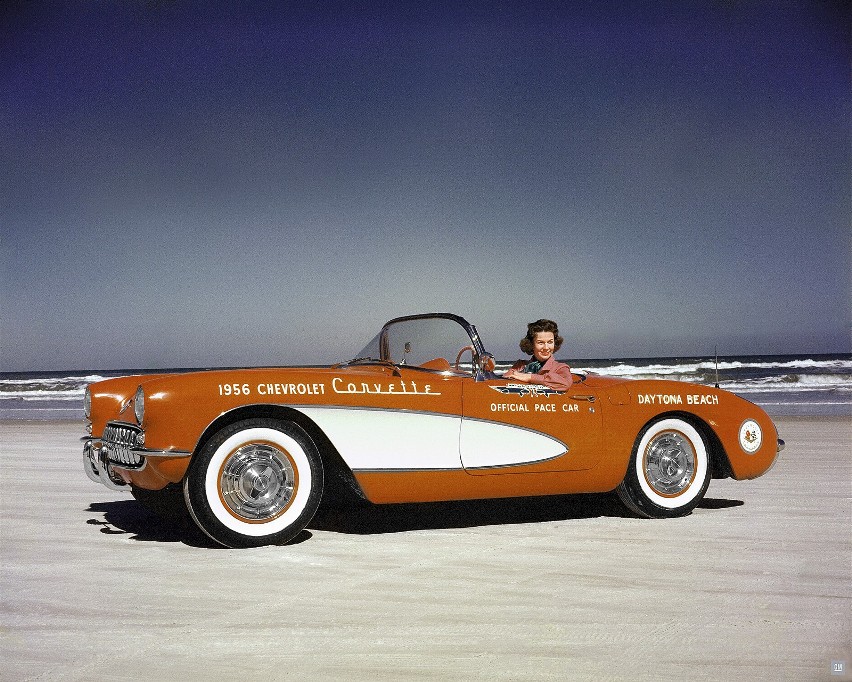 Corvette po zmianach przeprowadzonych w sezonie 1956....
