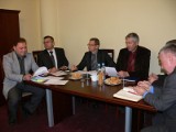 Konwent wójtów i burmistrzów powiatu w Tarnobrzegu. Samorządowy stawiają na drogi i sport