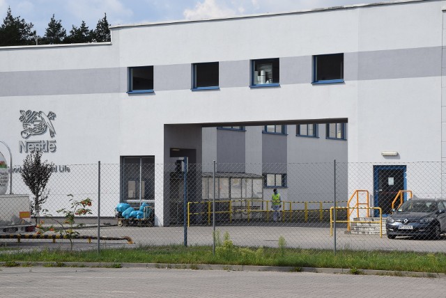 Nestle zatrudnia około 700 pracowników, w tym wielu mieszkańców samej Kargowej. Zniknięcie firmy z mapy miasta oznacza poważne konsekwencje finansowe