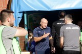 Szymon Marciniak ma zostać wyznaczony do poprowadzenia hitu ćwierćfinałowego Ligi Europy. Media: Polak faworytem!