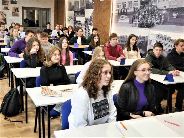 W tegorocznych zmaganiach wzięło udział 58 uczniów z 16 szkół podstawowych powiatu tarnobrzeskiego