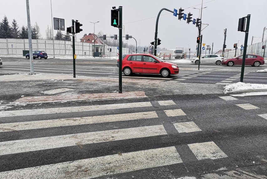 Kraków. Otwarto skrzyżowanie ulic Witosa i Turowicza, ale brakuje jednego lewoskrętu [ZDJĘCIA]