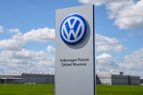 Volkswagen Września: W naczepie tira znaleziono trzech obcokrajowców