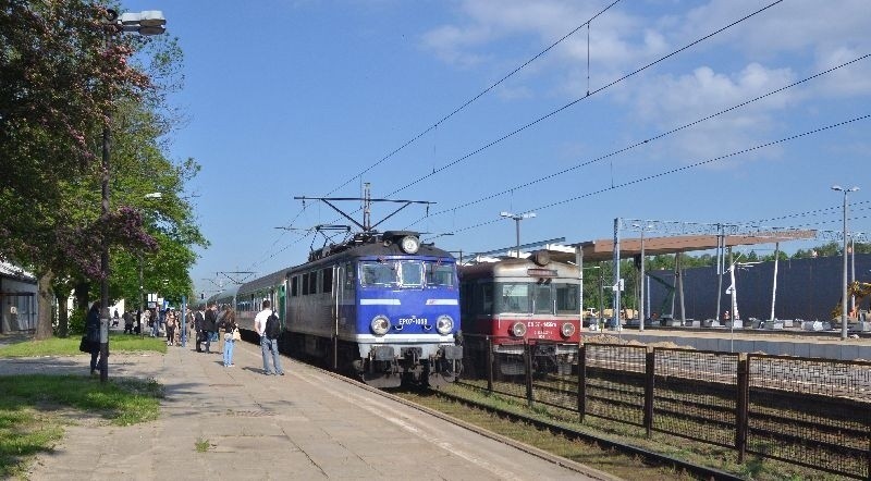 Zmiany na widzewskim dworcu. Są perony, ale bez tunelu