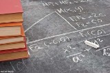 Egzamin gimnazjalny 2012 z matematyki (egzamin próbny) - odpowiedzi i pytania