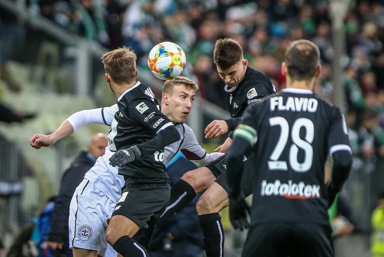 Lotto Ekstraklasa. Lechia wyszarpała punkty z Pogonią. Na kłopoty kapitan Flavio Paixao 