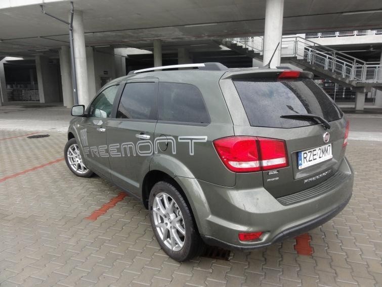 Testujemy: Fiat Freemont AWD – połączenie SUV-a z minivanem