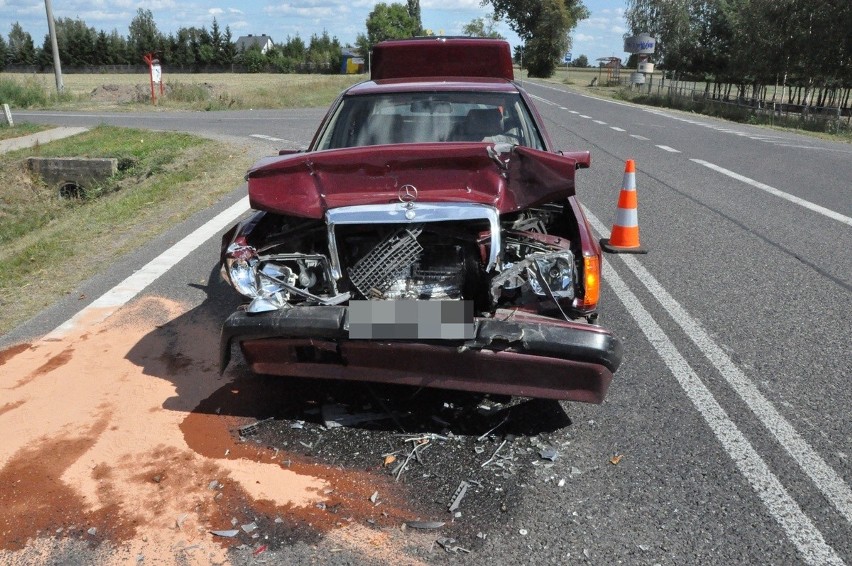 Wypadek na drodze krajowej nr 62 w Kręgach Nowych. 23.08.2023