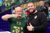 Zdjęcia kibiców z meczu Śląsk Wrocław - Stal Ostrów. Fani wierzyli w wygraną do końca