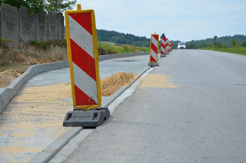 W Brzezinkach powstaje piękny parking