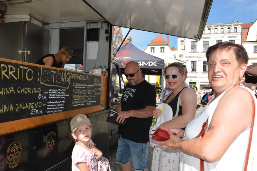 Za nami zlot Foodtrucków w Żarach. Każdy z kilkunastu...