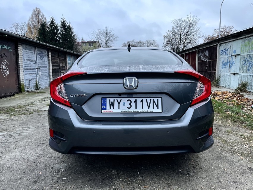 Honda Civic obecnej, dziesiątej generacji, jest na rynku od...