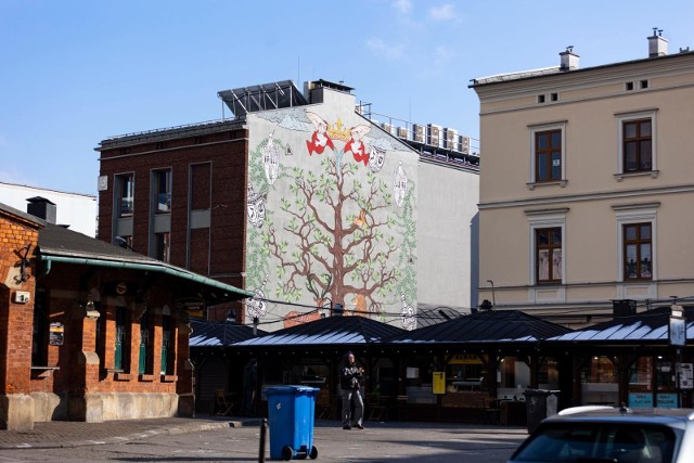 Nowy krakowski mural nawiązuje do historii dzielnicy, w której powstał