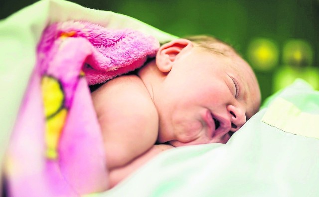 W województwie śląskim rodzi się rocznie ok. 42 tys. dzieci. Statystyki informują o niemal 5 tys. samoistnych poronień oraz niewiele ponad stu aborcjach z powodów zgodnych z ustawą