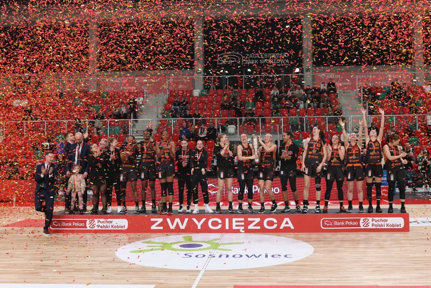 Puchar Polski dla koszykarek BC Polkowice! Pomarańczowe wzięły rewanż na AZS UMCS za porażkę w finale ligi