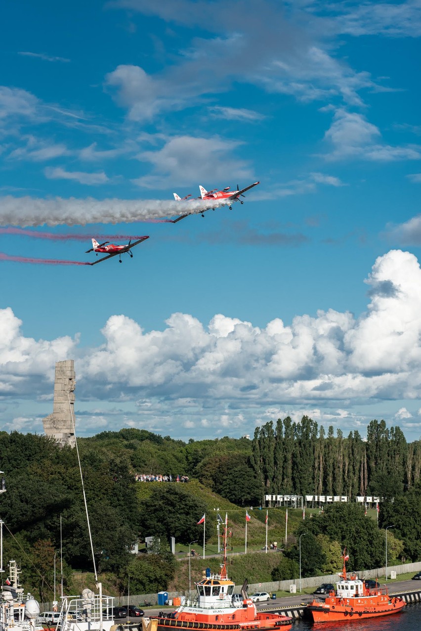 ORLEN upamiętnił bohaterów Westerplatte specjalnym przelotem