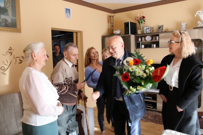 Cztery pary z terenu gminy Morawica przeżyły ze sobą 60 lat! Jedno małżeństwo ma 73 lata stażu