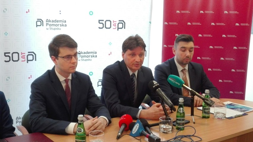 Od lewej: Piotr Ziółkowski, dyrektor Biura Programów i...